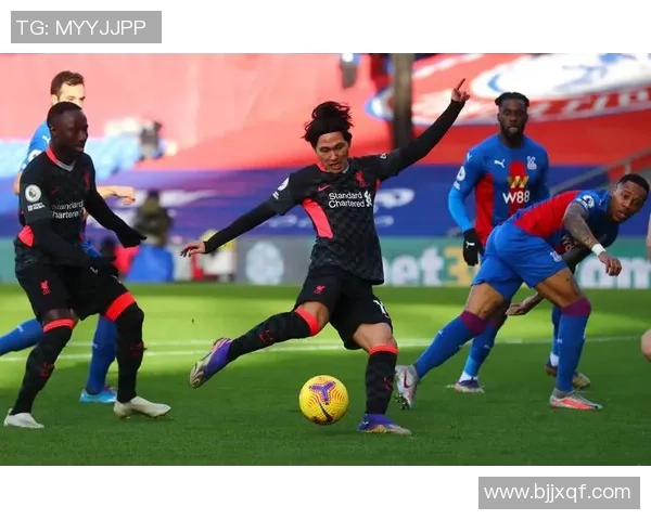 穿嫩妹子足球鞋的球星带你领略新潮运动时尚与竞技风采 穿嫩妹子足球鞋的球星带你领略新潮运动时尚与竞技风采