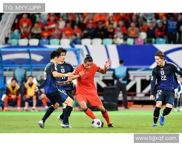 足球场上技艺高超的球星踩球瞬间精彩合集图片展示